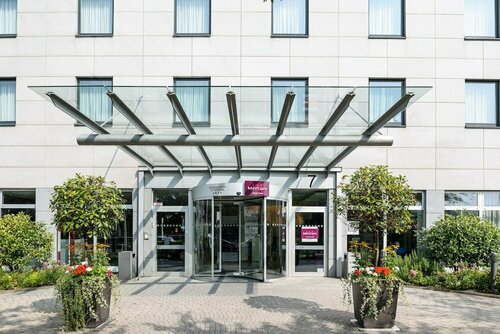 Sunday Hotel Düsseldorf City Nord, Забронировать Отель Отели Дюссельдорфа с парковкой, Парковка