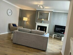 Kensington Corner Full House - Private Entrance - a walk away from Harrods - Centrally Located, Забронировать Отель Лондон Большой Лондон, рядом с St George's Campden Hill
