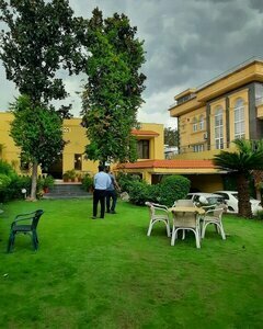 Magnolia Guest House, Prenota Affittacamere Hotel a Islamabad con parcheggio, Parcheggio