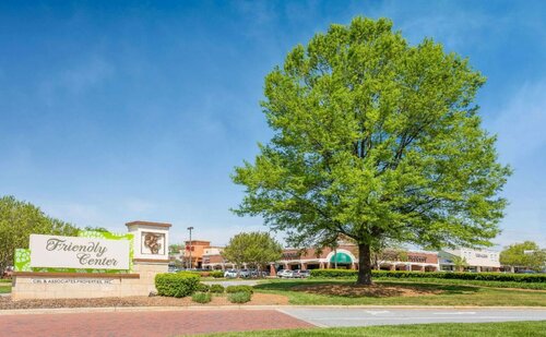Clarion Pointe - Greensboro Coliseum Area, Забронировать Отель Гринсборо Северная Каролина, рядом с Торговый центр Four Seasons