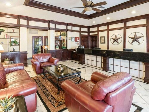 Quality Inn & Suites Lufkin, Book Hotel Lufkin Texas