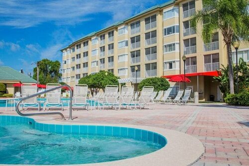 Silver Lake Resort, Забронировать Курортный отель Селебрейшн Орландо