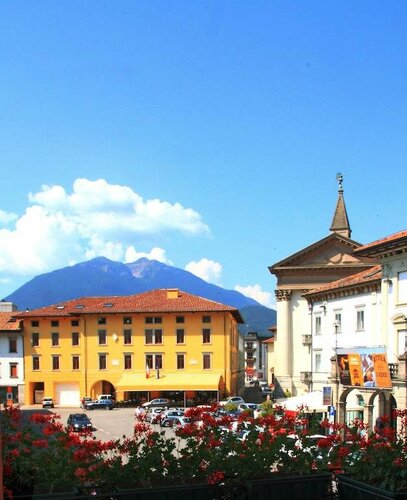 Albergo Roma, Забронировать Отель Тольмедзо Carnia