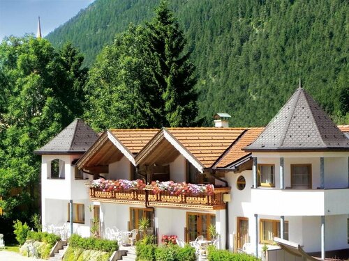 Hechenbergerhof, Rezerwuj Hotel Hotele w Tirol z Basenem, Basen