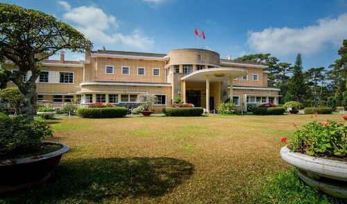 Sweet Lavender Hotel - Ngay chợ đêm Đà Lạt, Забронировать Отель Далат Ламдонг, рядом с Lam Ty Ni Pagoda