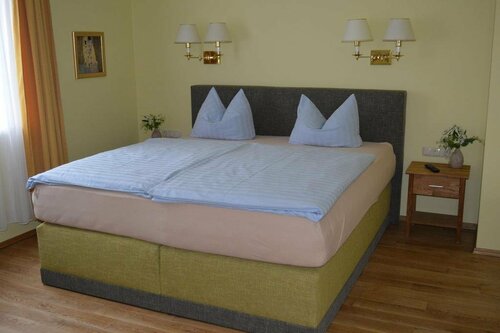 Pension und Gästehaus Grothe, Забронировать Отель Отели Узедом с парковкой, Парковка