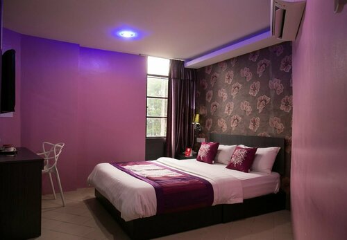 Hotel Q Inn, Забронировать Отель Бандар Сануэй 
