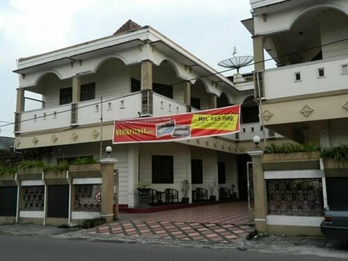 Mangkuyudan Hotel Solo, Забронировать Отель Лаван провинция Центральная Ява