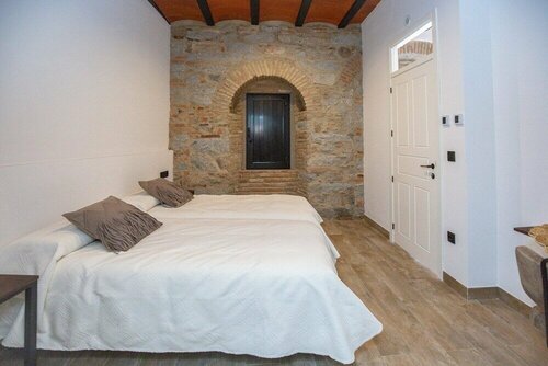 Casa Rural Al Encuentro, Забронировать Отель Отели Cordoba Province с парковкой, Парковка