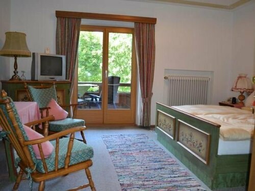 Hotel-Pension-Ostler, Забронировать Отель Отели Бад-Висзе 3 звезды, 3*