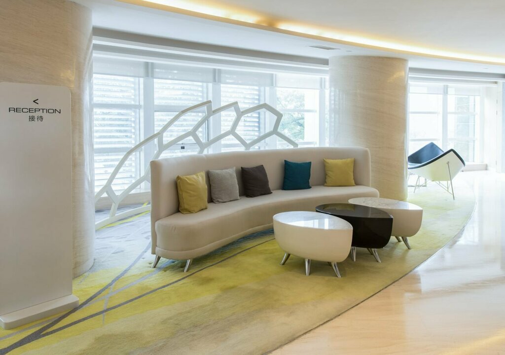Qianyuan International Business Hotel