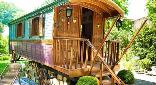 Les Hautes Bruyères, Book Hotel Hoteller i Rhône-Alps med parkering, Parkering