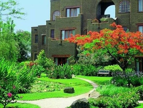 Mision del Sol Resort & Spa, Book Ferieresort Businesshoteller i Morelos, 4* 5*