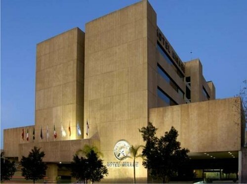 Hotel Mirage, Varaa Hotelli Santiago de Queretaro El Bajio