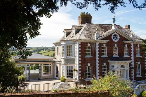The Eagle House Hotel, Varaa Hotelli Hotellit Cornwall pysäköinnillä, Pysäköinti