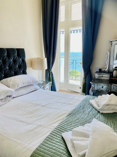 Villa Mentone Hotel, Забронировать Отель Отели в центре Шанклин, в центре