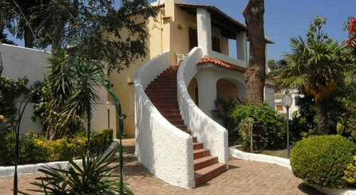 Hotel Terme Don Pepe, Забронировать Отель Отели в центре Лакко-Амено, в центре, Завтраки