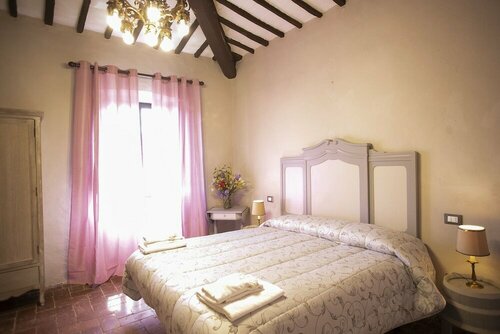 Borgo Casa al Vento, Book Landbrugsophold Hoteller i Chianti med pool, Swimmingpool