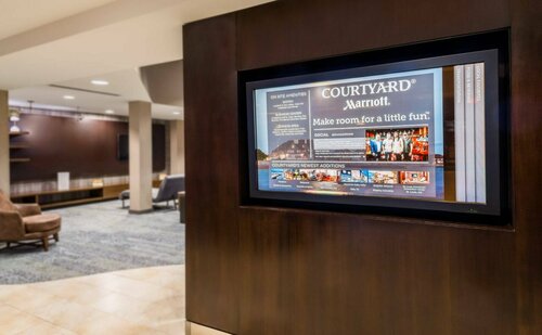 Courtyard by Marriott Danbury, Забронировать Отель Данбери штат Коннектикут