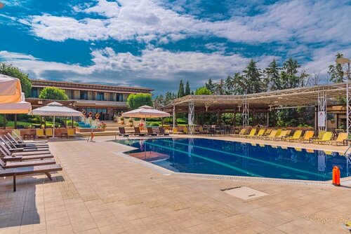 Avalon Airport Hotel Thessaloniki, Reserva ahora Hotel Hoteles en Macedonia con piscina, Piscina