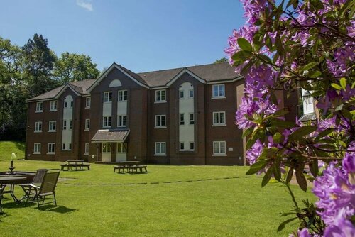 Hillscourt, Rezervați Hotel Hoteluri în Gloucestershire cu parcare, Parcare
