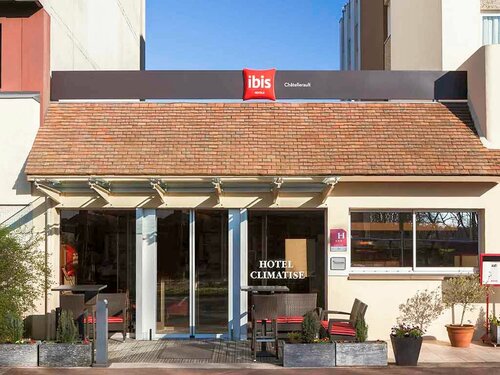 ibis Châtellerault, Забронировать Отель Шательро Вьен
