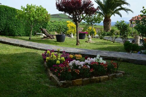 Posada El Jardin, Забронировать Отель Сантильяна-дель-Мар Cantabria Coast