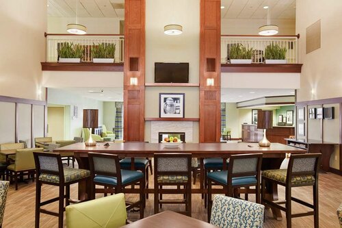 Hampton Inn & Suites Providence-Warwick Airport, Rezerwuj Hotel Providence Rhode Island