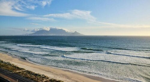 Blaauwberg Beach Hotel, Book Hotel Bloubergstrand Table Bay