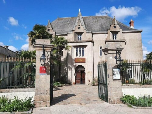 Hôtel Manoir de la Barbacane, Buchen Sie Hotel Cholet 