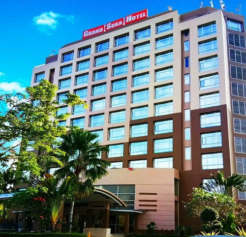 Grand Suka Hotel, Prenota Hotel Pekanbaru Sumatra