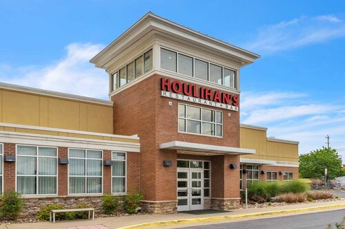 Holiday Inn & Suites Front Royal Blue Ridge Shadows, Book Hotel Hoteller i Virginia med parkering, Parkering