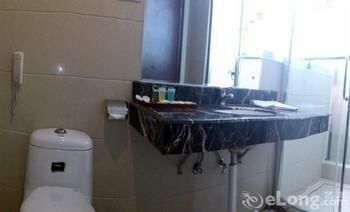 Lis Hotel, Rezerwuj Hotel Hai Zhu 