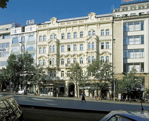 Hapimag Apartments Prague, Забронировать Курортный отель Прага 02 Прага, рядом с Дом Фауста