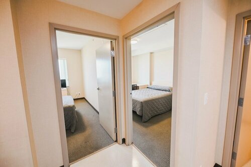 Residence & Conference Centre - Kamloops, Book Hotel Kamloops Thompson Okanagan