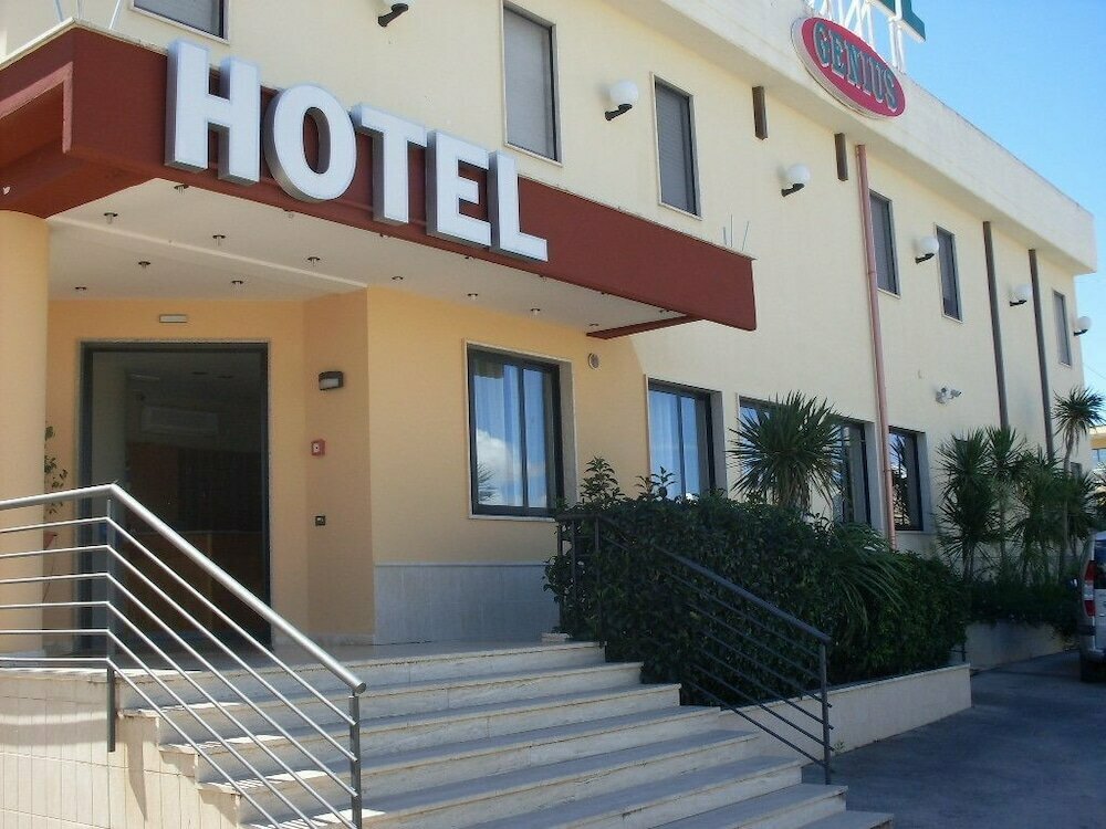 Hotel Genius