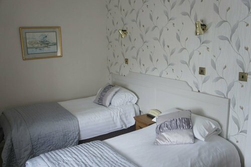 Plas Isa Hotel, Prenota Hotel Criccieth 