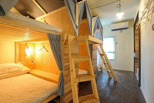 Kobe Guesthouse MAYA, Забронировать Гостевой дом Гостевые дома Кобе, рядом с Музей искусств префектуры Хиого, Гостевой дом