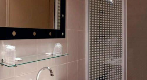 Hôtel des Facultés, Book Hotel Billige hoteller i Rhône-Alps