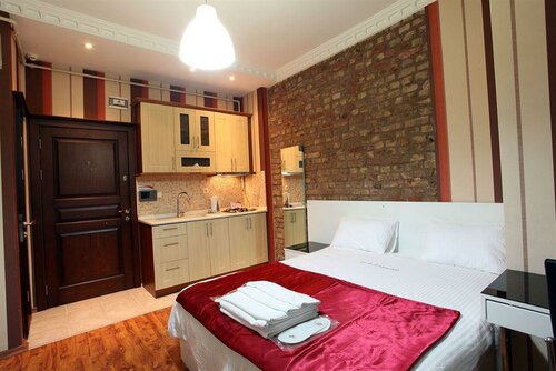 Full House Boutique Otel, Забронировать Бутик-отель Бейоглу Стамбул, рядом с Neve Shalom Synagogue