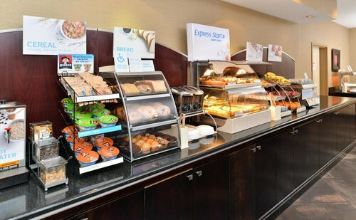 Comfort Suites DeSoto Dallas South, Buchen Sie Hotel DeSoto Dallas - Fort Worth und Umgebung