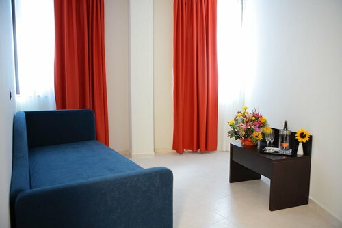 Hotel Torre del Duca, Забронировать Отель Караффа-ди-Катандзаро Калабрия