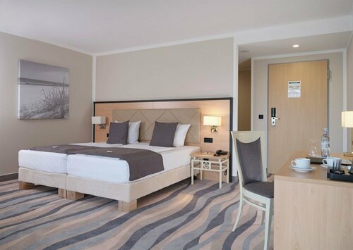 Seehotel Grossherzog von Mecklenburg, Забронировать Отель Отели Мекленбург-Померания с бассейном, Бассейн