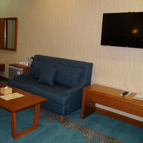 Ichmon Hotel, Varaa Hotelli Hotellit Ulan Bator pysäköinnillä, Pysäköinti
