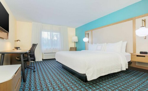 Fairfield Inn & Suites Houston Humble, Забронировать Отель Хамбл Texas Gulf Coast