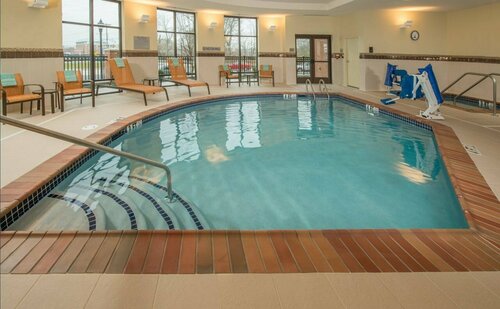 Courtyard by Marriott Glassboro Rowan University, Buchen Sie Hotel Glassboro Philadelphia und Umgebung