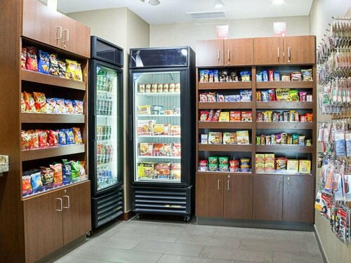 Comfort Suites Fargo Medical Center, Забронировать Отель Отели штата Северной Дакоты с парковкой, Парковка
