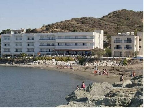 Tylos Beach Hotel, Prenota Hotel Hotel a Nicosia con parcheggio, Parcheggio