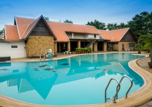 Khao Yai Country Hill Resort, Buchen Sie Resort Pak Chong Khao Yai