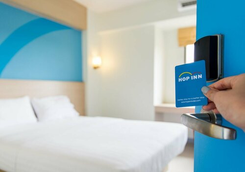 Hop Inn Roi Et, Buchen Sie Hotel Roi Et 